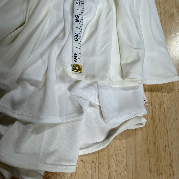 Mac Duggal NWT Floral Sequined Criss Cross Bodice Gown Size 10 White Cutout - Picture 8 of 8